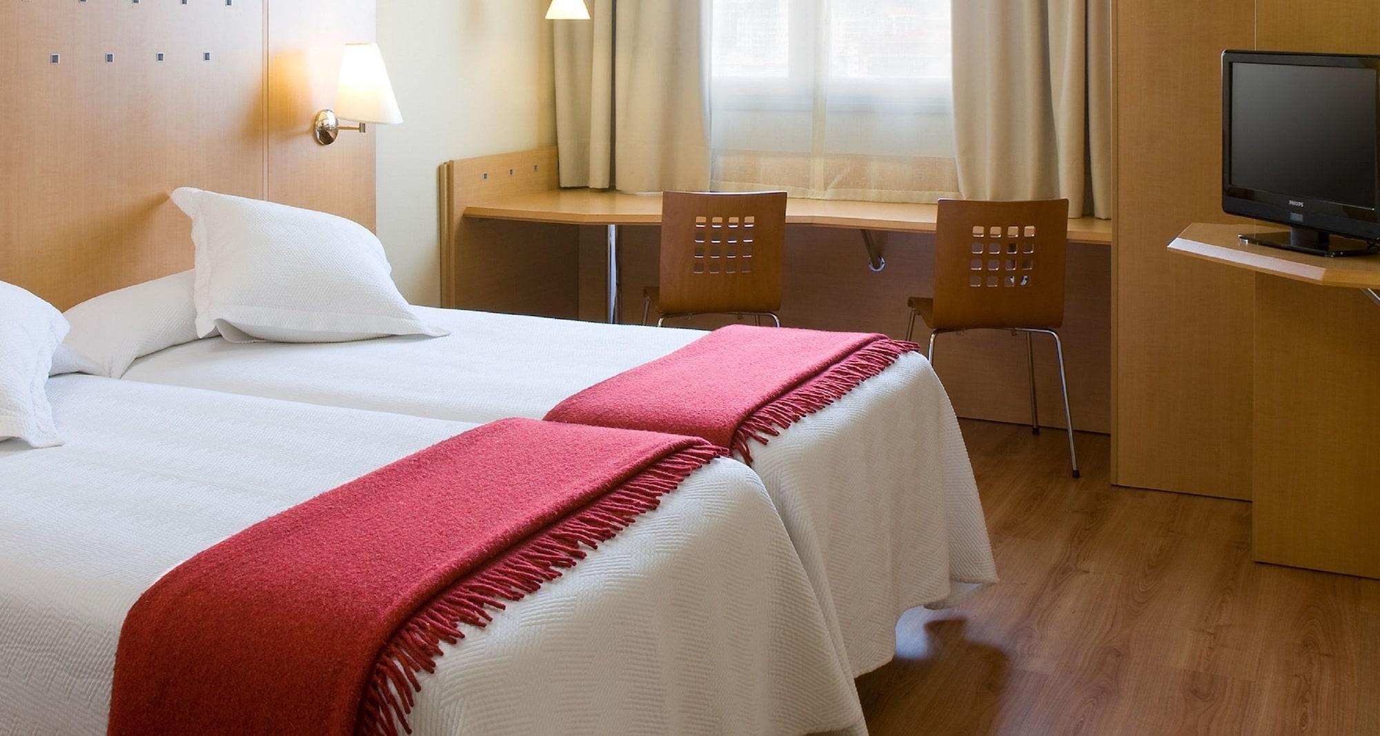 Holiday Inn Express Logrono Rioja By Ihg Zewnętrze zdjęcie