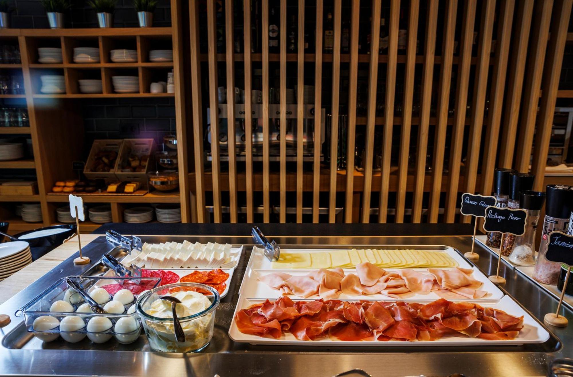 Holiday Inn Express Logrono Rioja By Ihg Zewnętrze zdjęcie