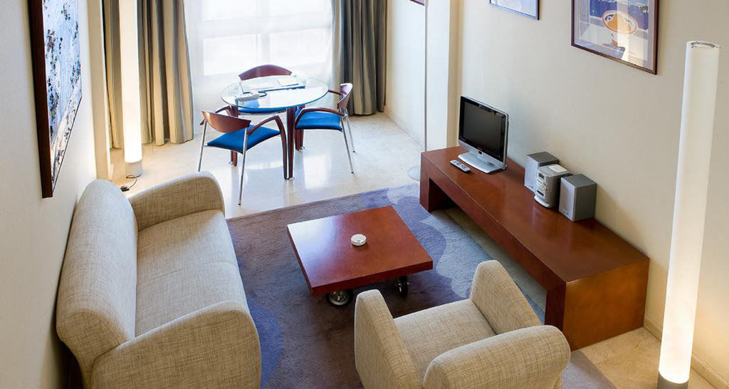 Holiday Inn Express Logrono Rioja By Ihg Zewnętrze zdjęcie